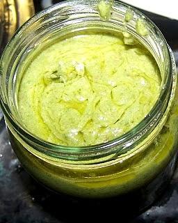 Rzodkiewkowe pesto