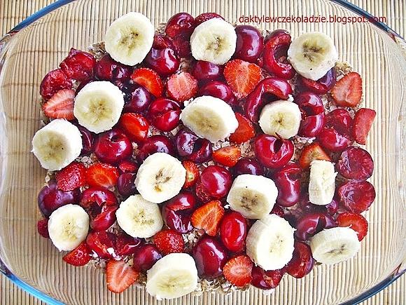 Pieczona owsianka z owocami