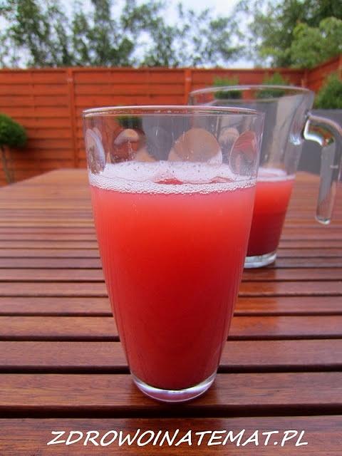 Truskawkowo-daktylowy syrop z imbirem