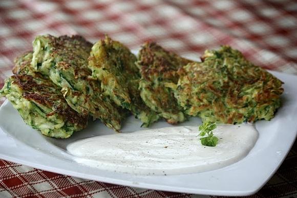 Placuszki z cukinii z nutą oregano