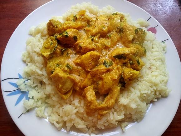 Kurczak w jogurtowym curry