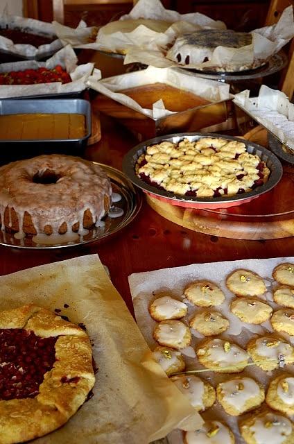 Tarta z malinami i kruszonką – nowy przepis