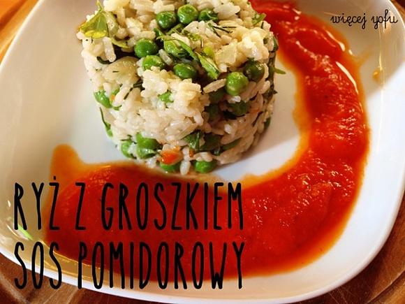 Ryż z groszkiem i sosem pomidorowym
