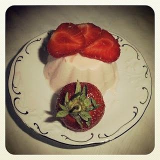 Lody arbuzowe z truskawkami domowe i łatwe do przygotowania