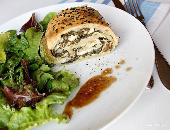 Strudel z boćwiną i fetą