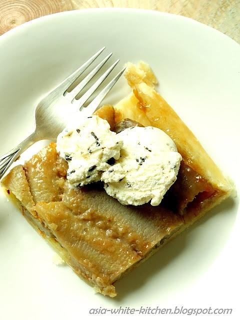 Tarta Tatin z bananami