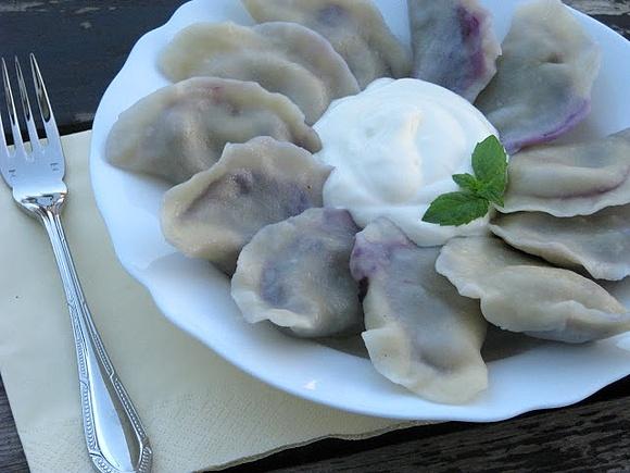 Pierogi z jagodami