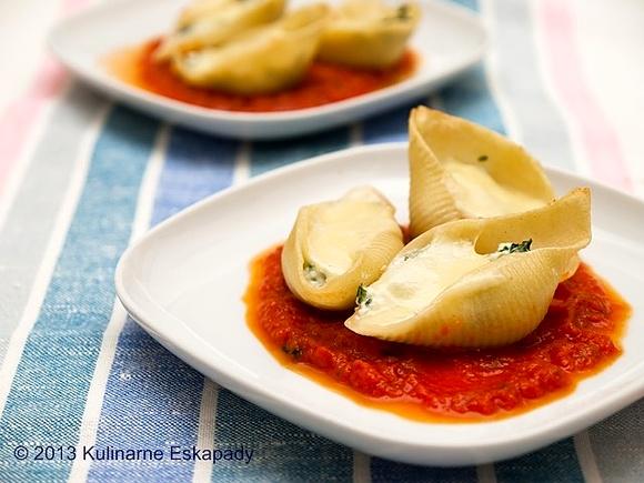 Conchiglioni ze szpinakiem i ricottą
