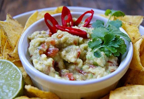 Guacamole - meksykański sos na bazie awokado