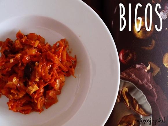Bigos - tradycyjna potrawa z kapusty i mięsa