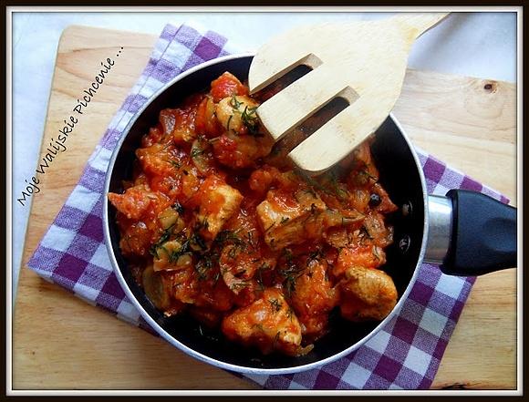 Bigos z młodej kapusty