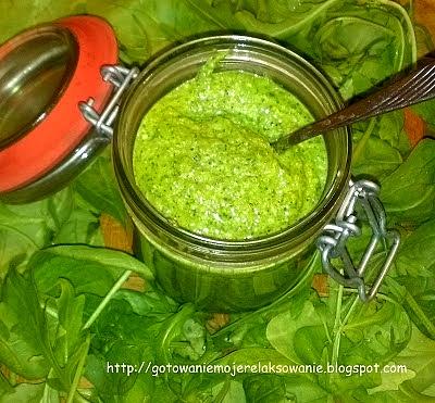 Pesto rukolowo-szpinakowe