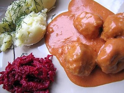 Pulpeciki w sosie pomidorowym