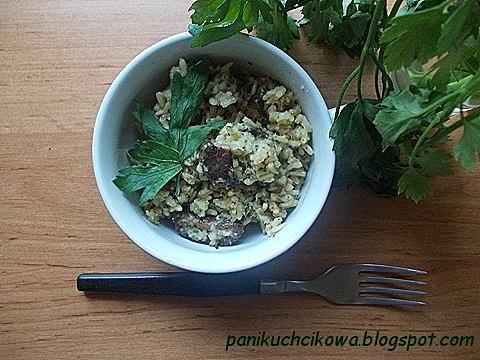 Risotto z cebulą i kiełbasą