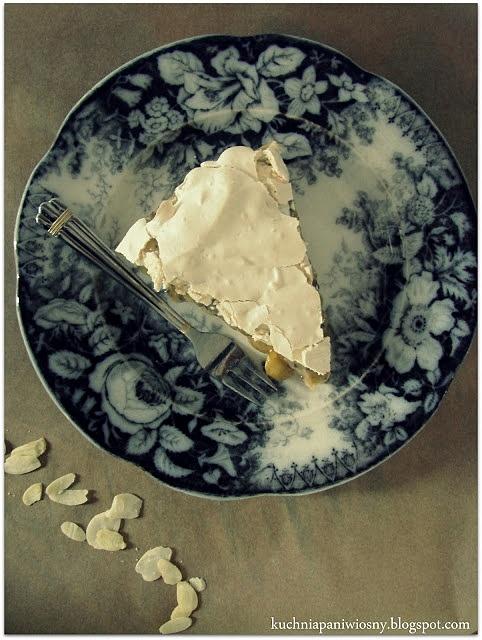 Migdałowo-agrestowa tarta