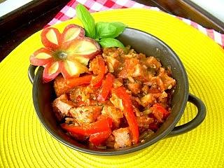 Gulasz kiełbasiany a'la węgierski