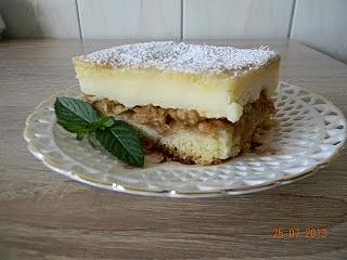 Ciasto budyniowo-jabłkowe