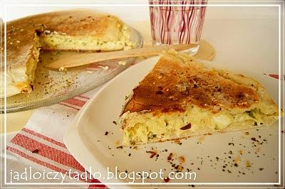 Chaczapuri z serem feta