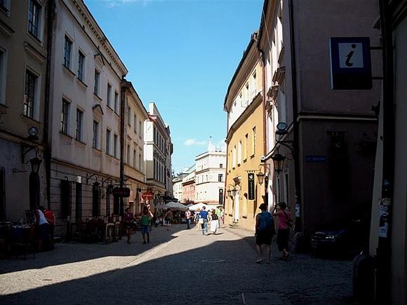 Wejdźmy na starówkę i zjedzmy wiśniową mannę