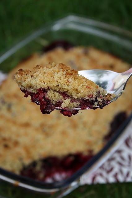 Wspomnienia z Polski czyli malinowo-porzeczkowe crumble