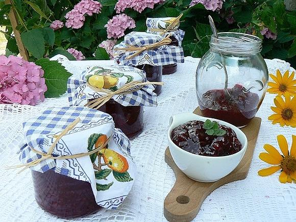Konfitura z czerwonej porzeczki
