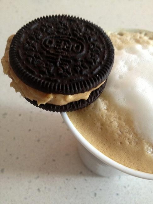 Oreo z kremem orzechowym