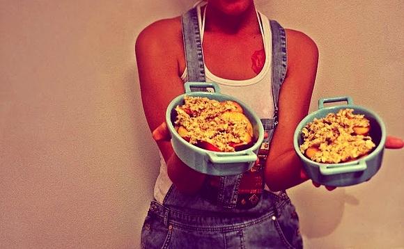 Ekspresowy crumble owsiane z owocami