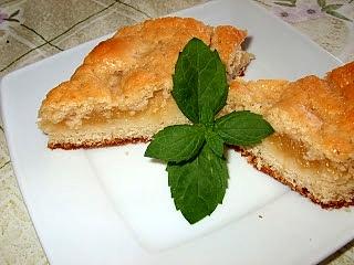 Ciasto drożdżowe z jabłkami