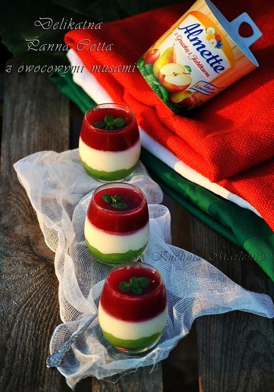 Panna cotta z serkiem i owocowymi musami