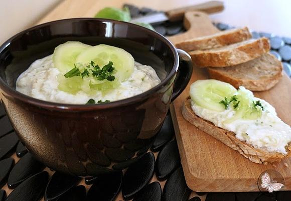 Pasta kanapkowa tzatziki