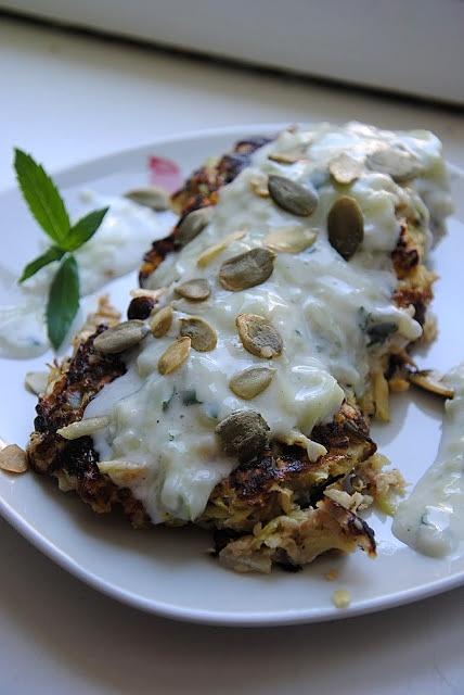 Placuszki z cukinii z sosem tzatziki