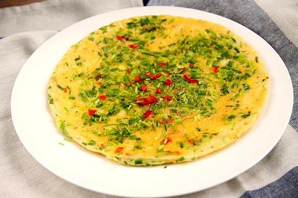 Omlet ze szczypiorkiem i chili