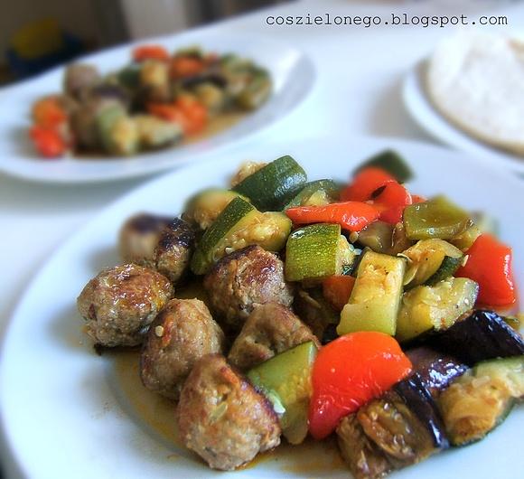 Gaziantep Kebab z pieczonymi warzywami i koftą z kuminem