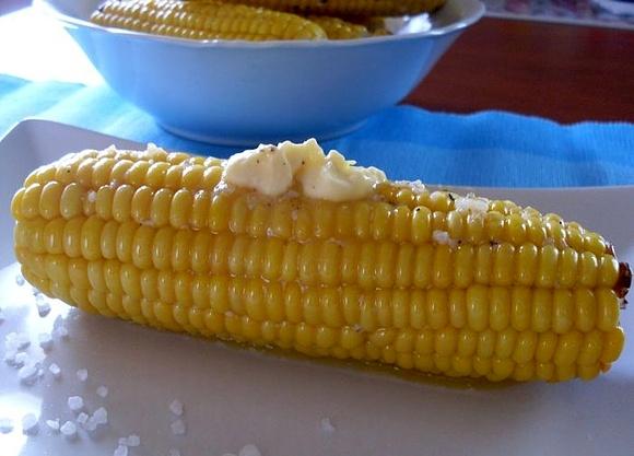 Pieczona kukurydza