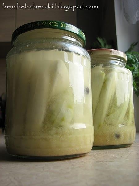 Ogórki w zalewie musztardowej