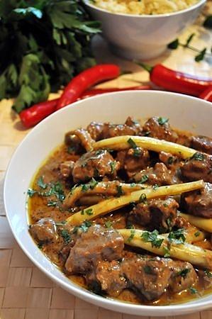 Curry z wołowiny na sposób z Beninu