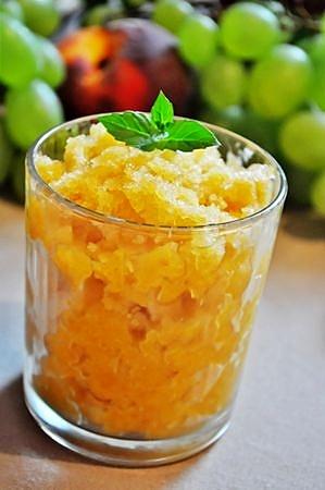 Granita z nektarynek