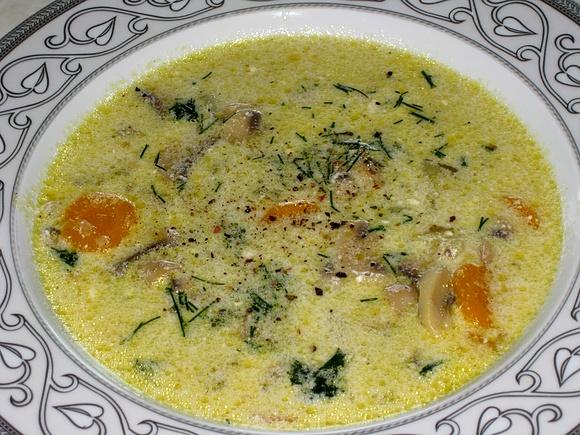 Zupa pieczarkowa