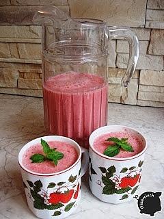 Koktajl truskawkowy
