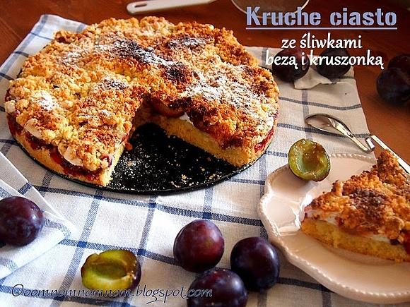 Kruche ciasto ze śliwkami bezą i kruszonką