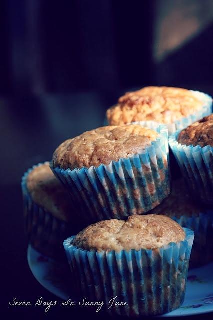 Muffinki z serkiem homogenizowanym i porzeczkami