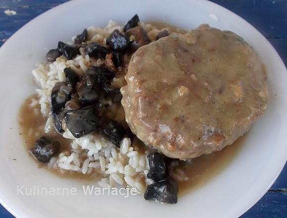 Klopsiki z portobello nadziewane grzybami
