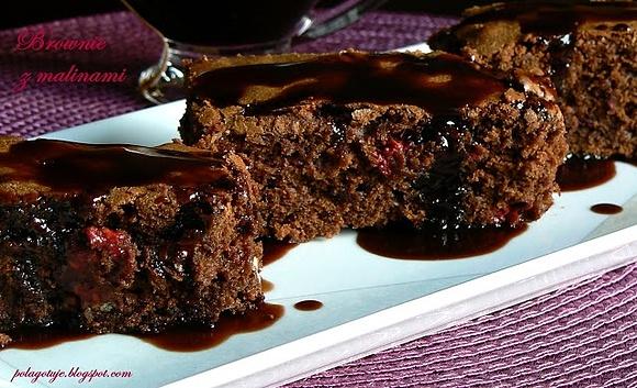 Brownie z malinami