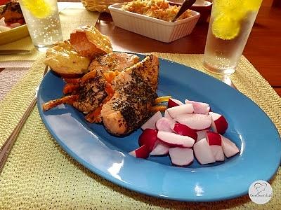Łosoś z marchewką zapiekany w folii aluminiowej
