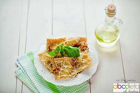 Ravioli z indykiem i parmezanem