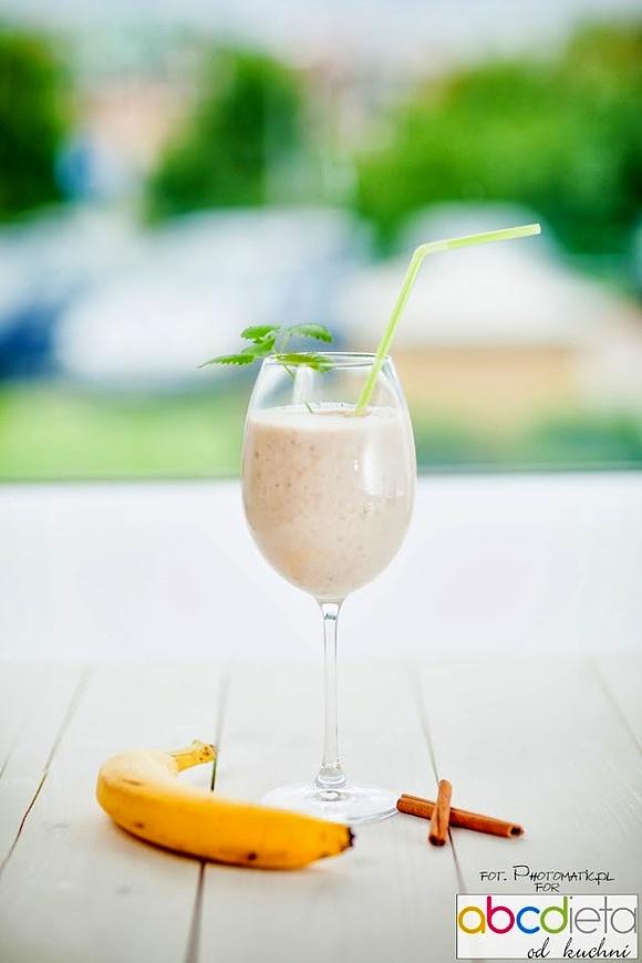 Smoothie bananowe do picia na śniadanie