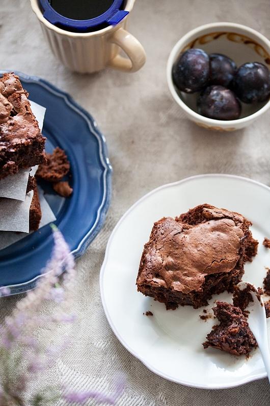 Brownie z suszonymi śliwkami
