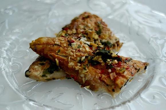 Grillowany sandacz w marynacie miętowo-limonkowej