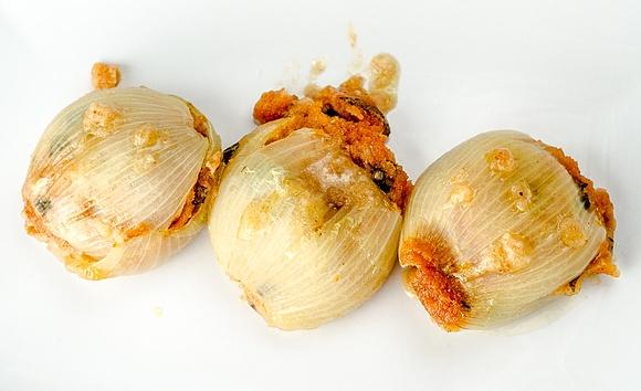 Nadziewane cebule