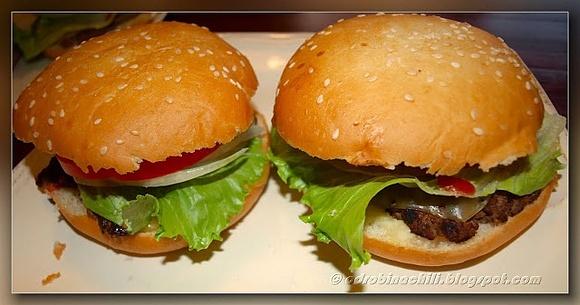 Domowy klasyczny hamburger